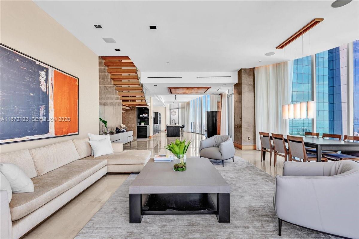 200 Biscayne Boulevard Way # 5401 Unit: PH 5401
