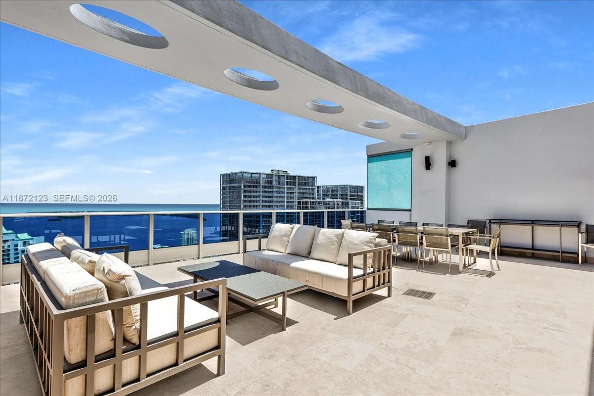 200 Biscayne Boulevard Way # 5401 Unit: PH 5401