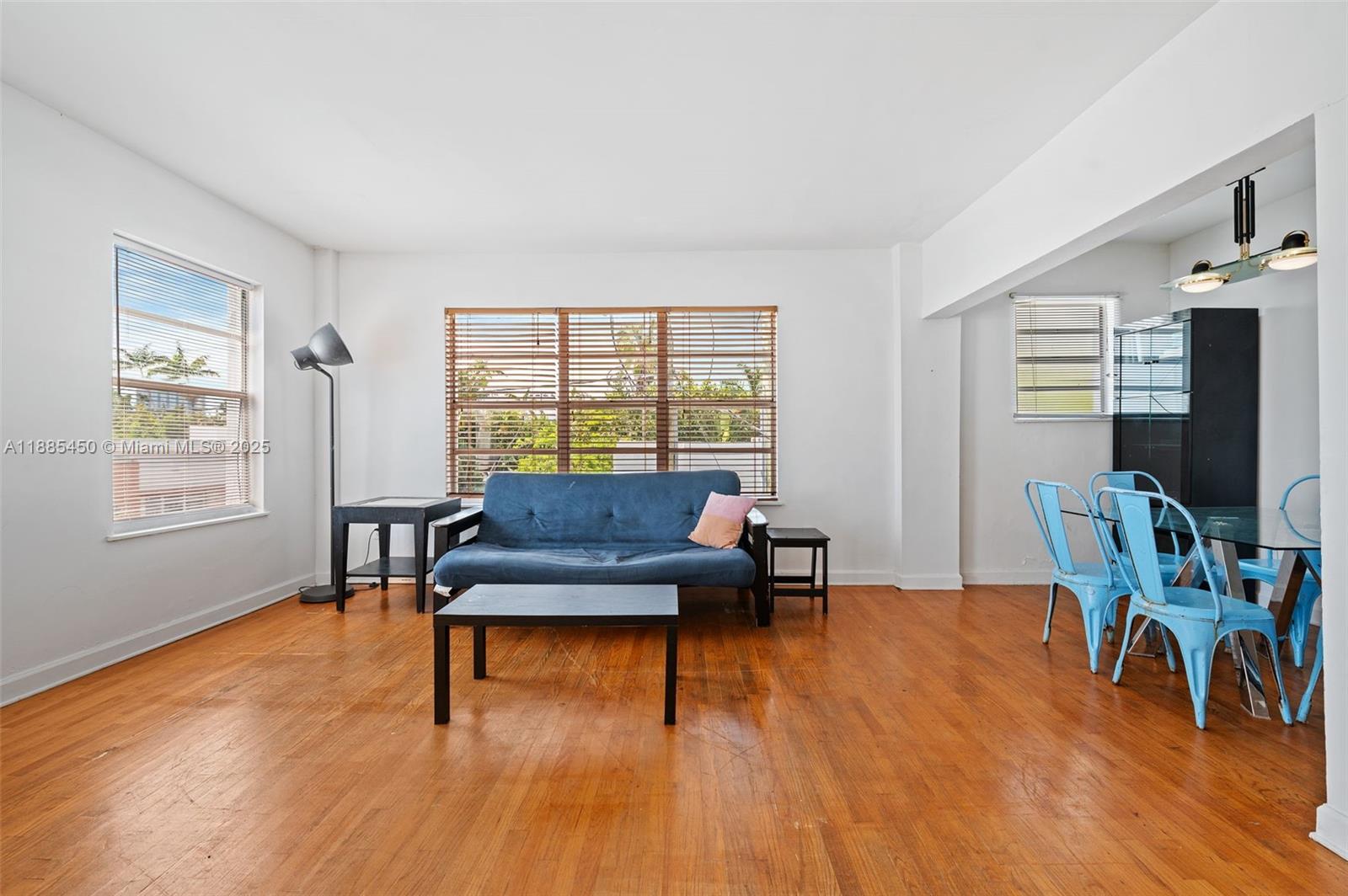 1200 Euclid Ave # 301