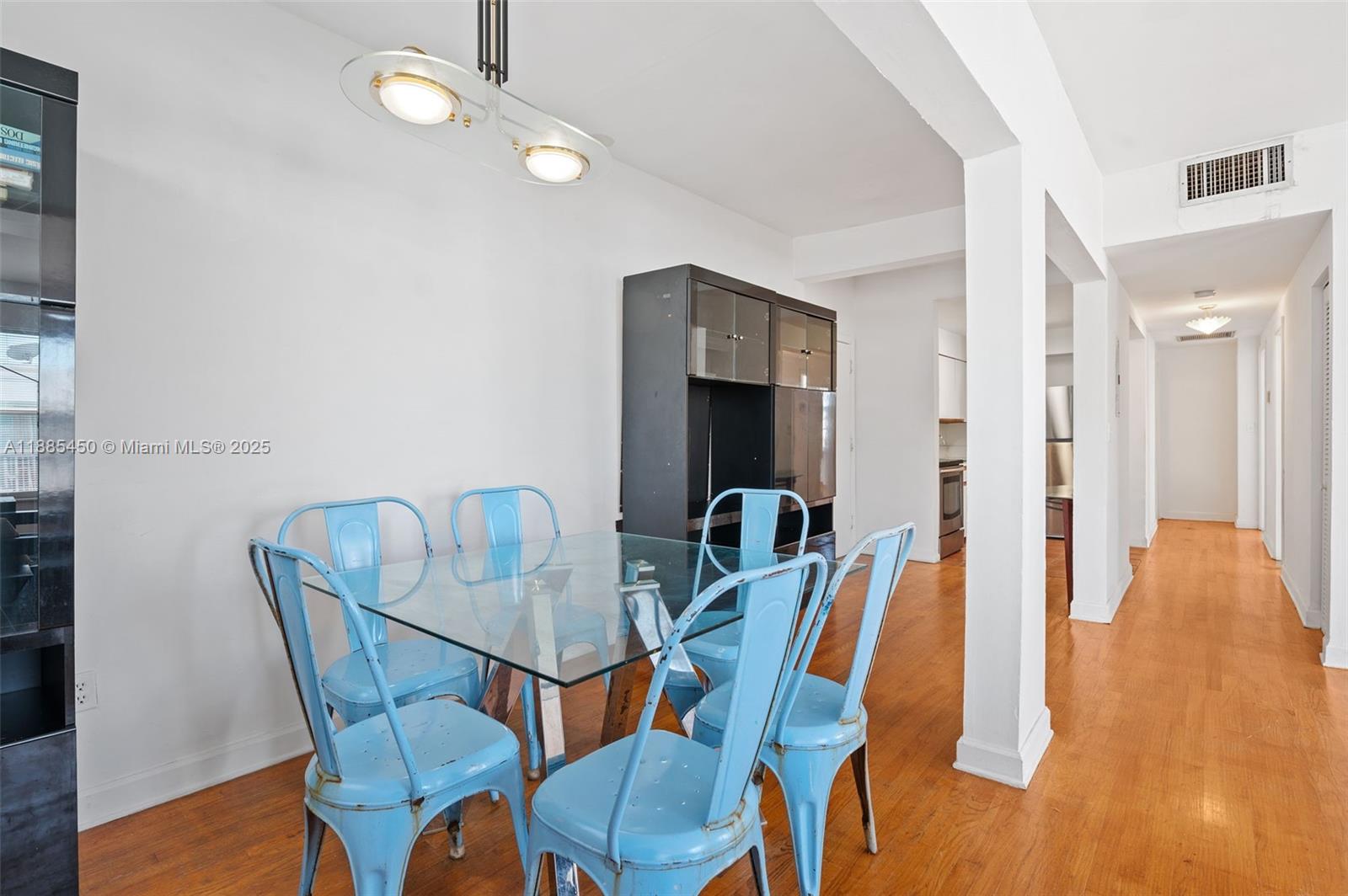 1200 Euclid Ave # 301