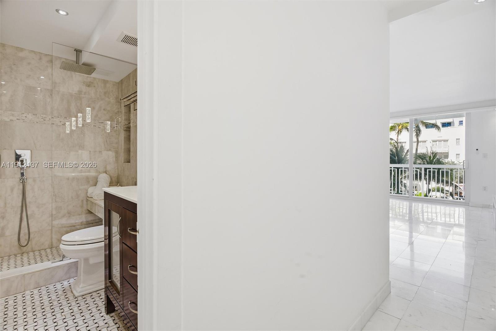 401 Ocean Dr # 319