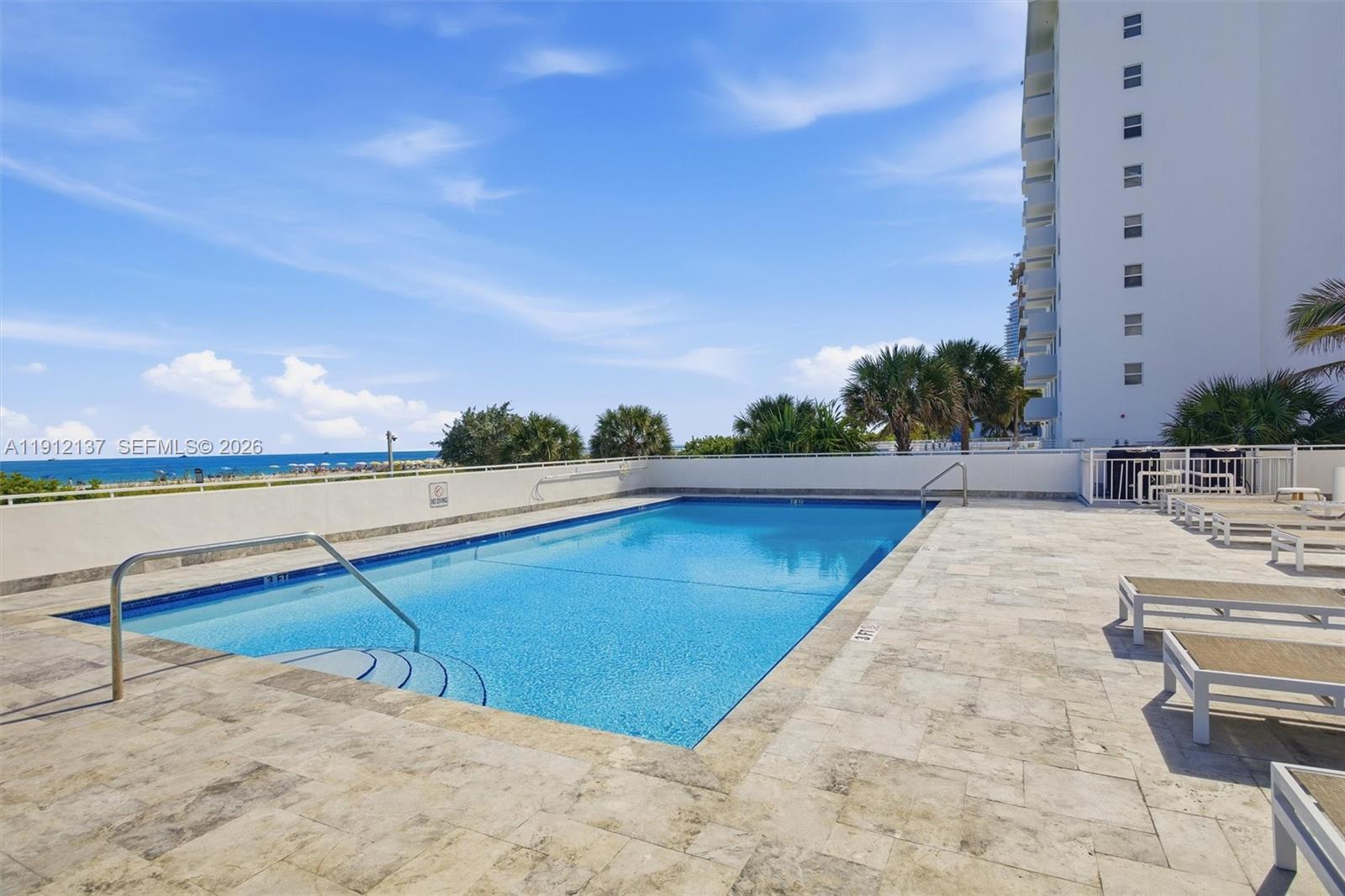 401 Ocean Dr # 319
