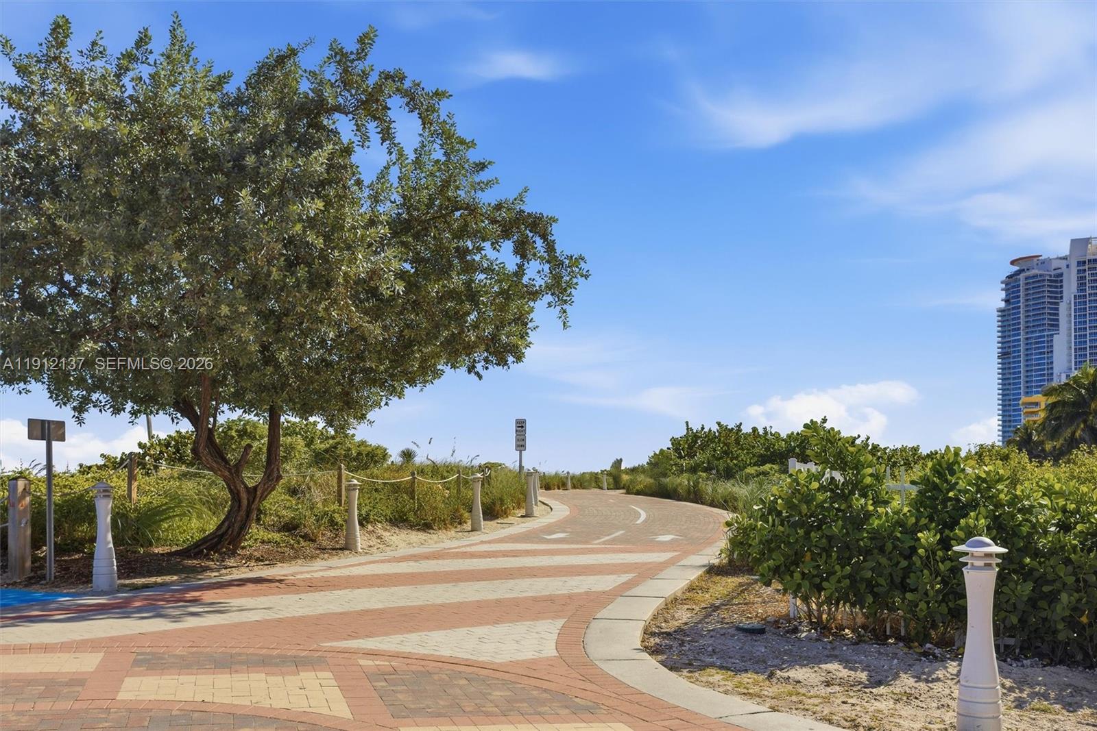 401 Ocean Dr # 319