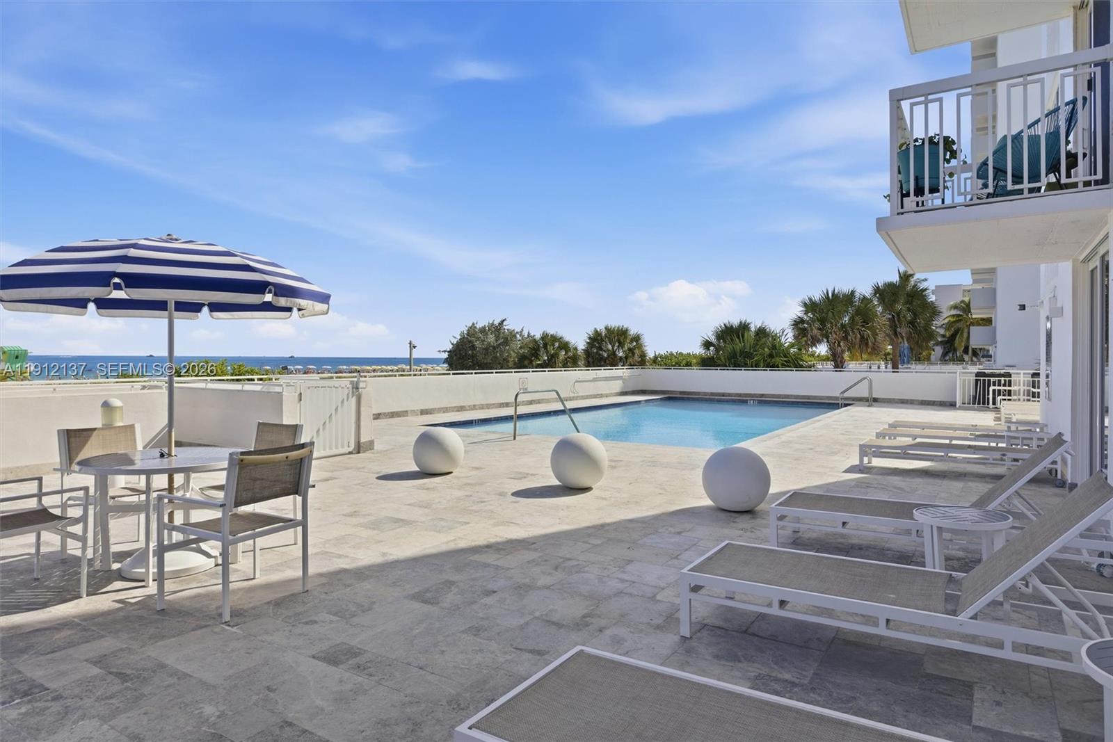 401 Ocean Dr # 319