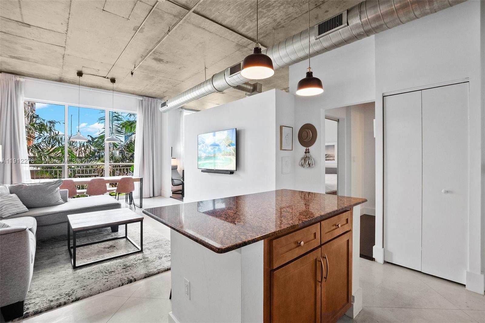 2001 Biscayne Blvd # 3405