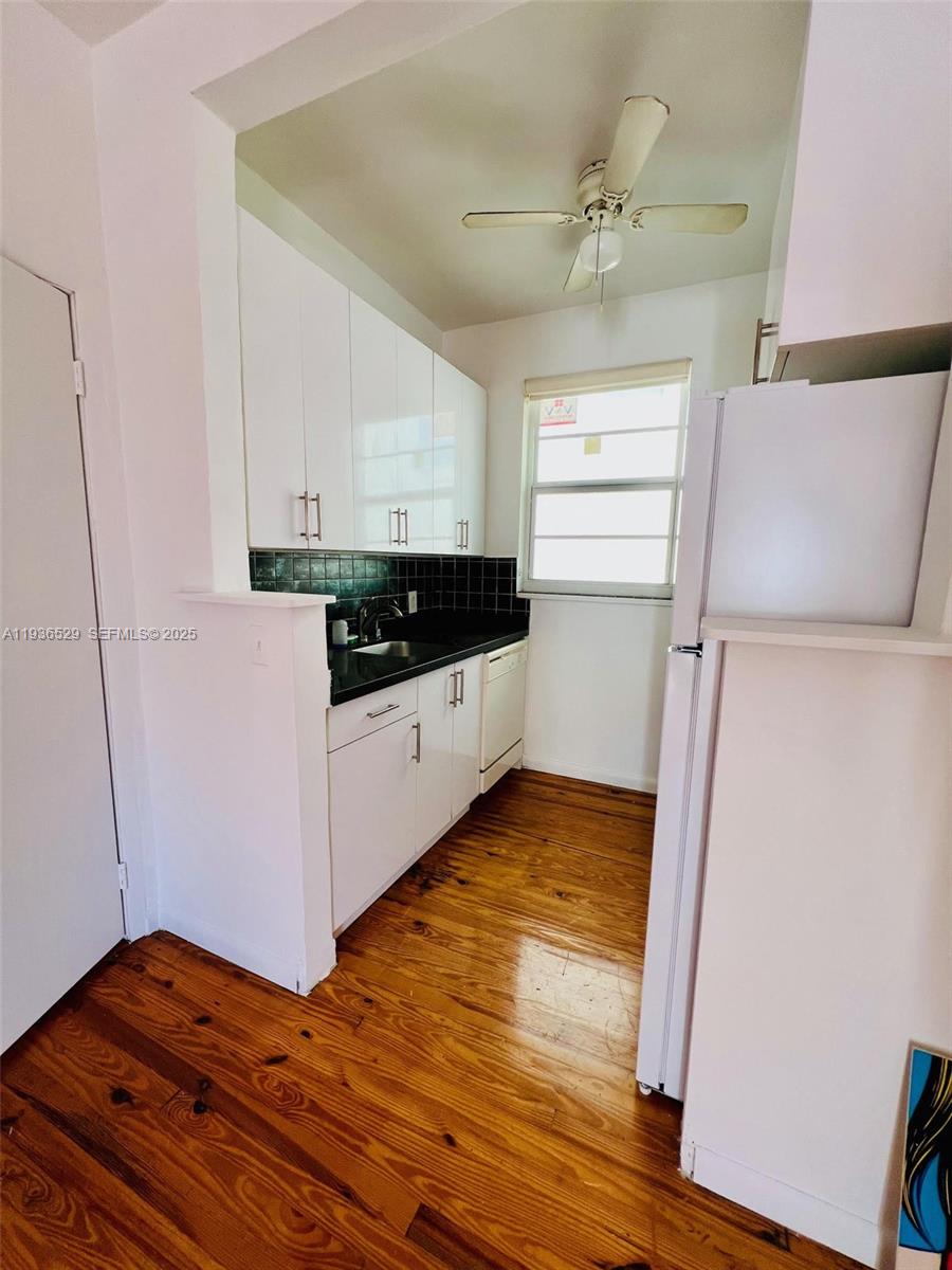 1606 Jefferson Ave # 8