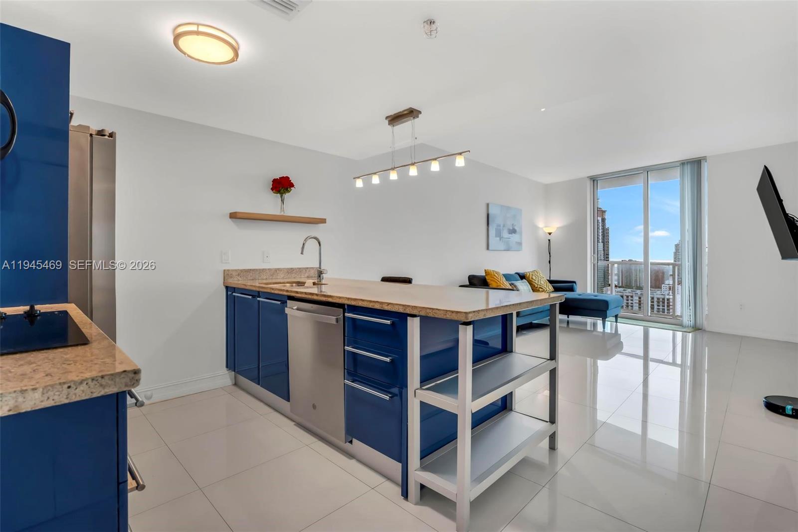185 SW 7th St # 3508