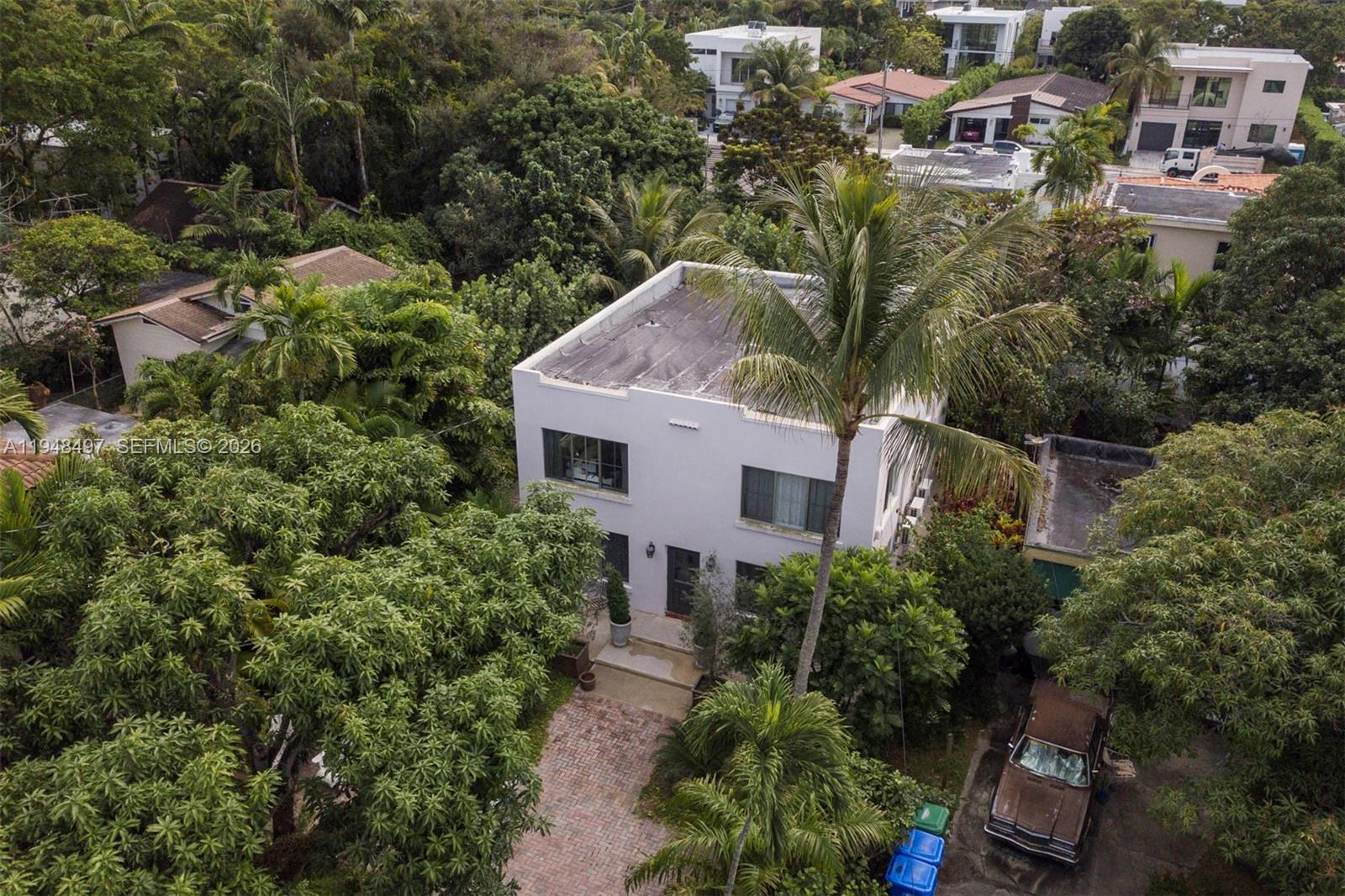 1360 SW 14th St