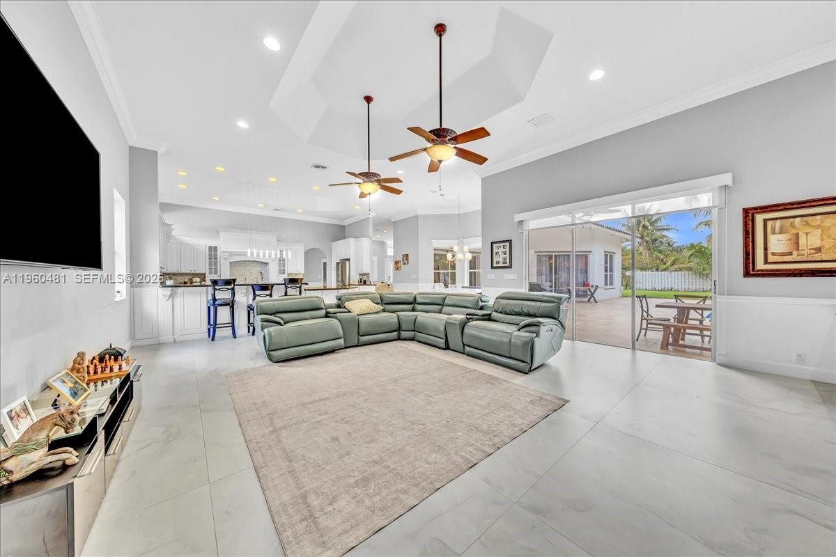 13801 Alexandria Ct