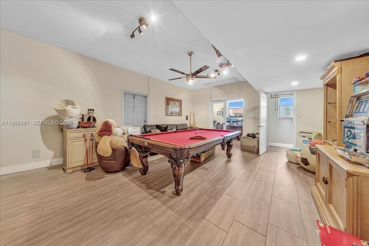 13801 Alexandria Ct