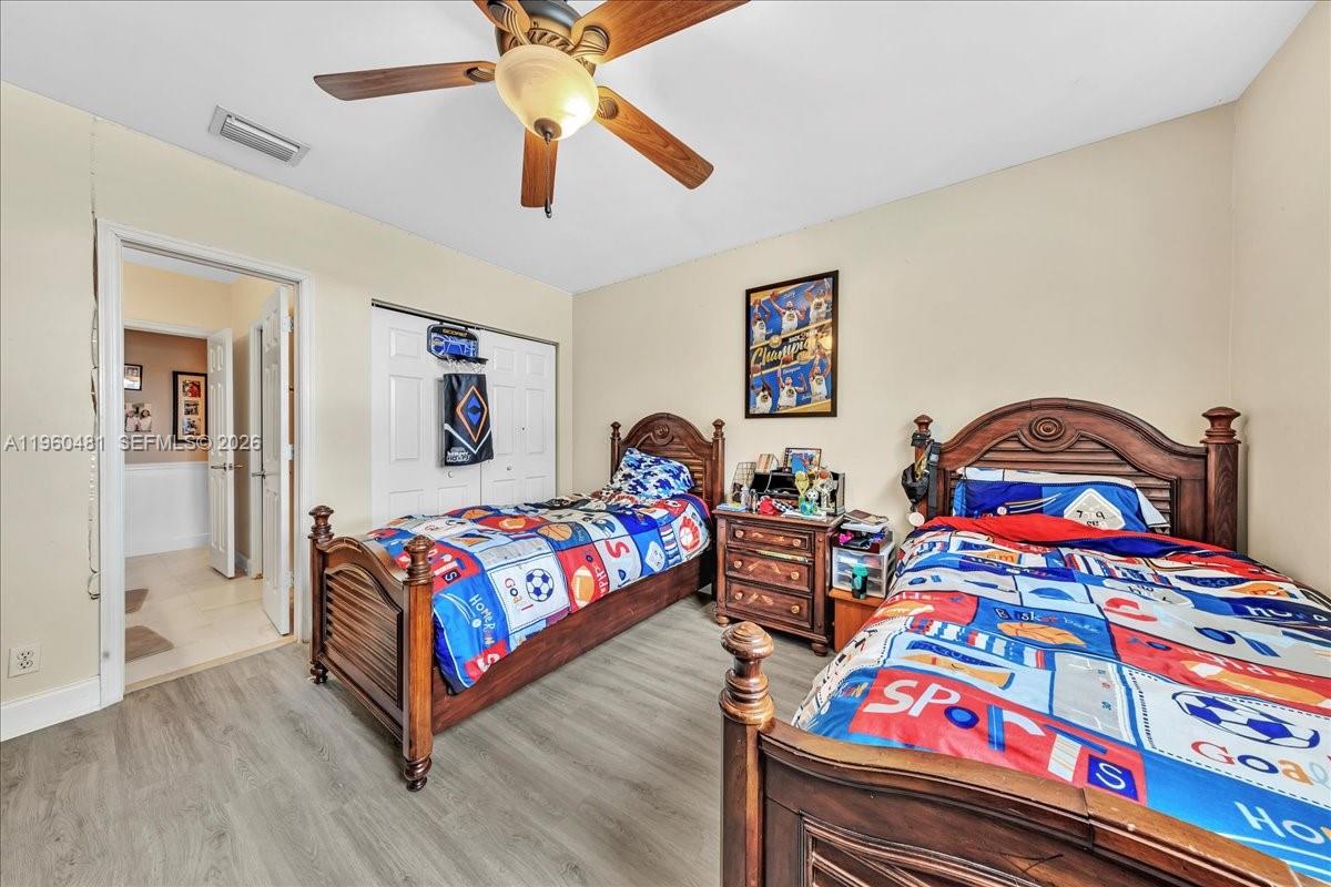 13801 Alexandria Ct