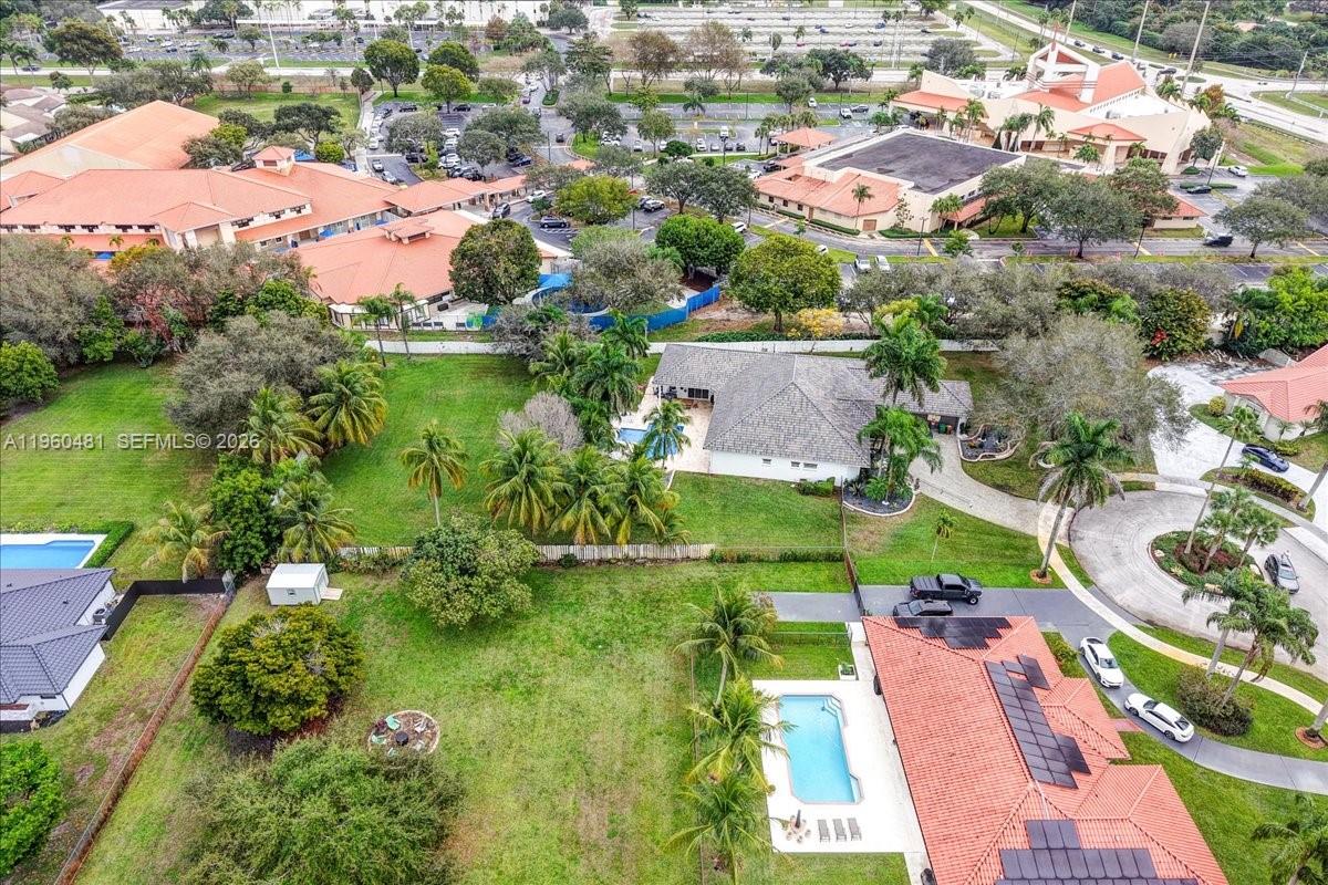 13801 Alexandria Ct