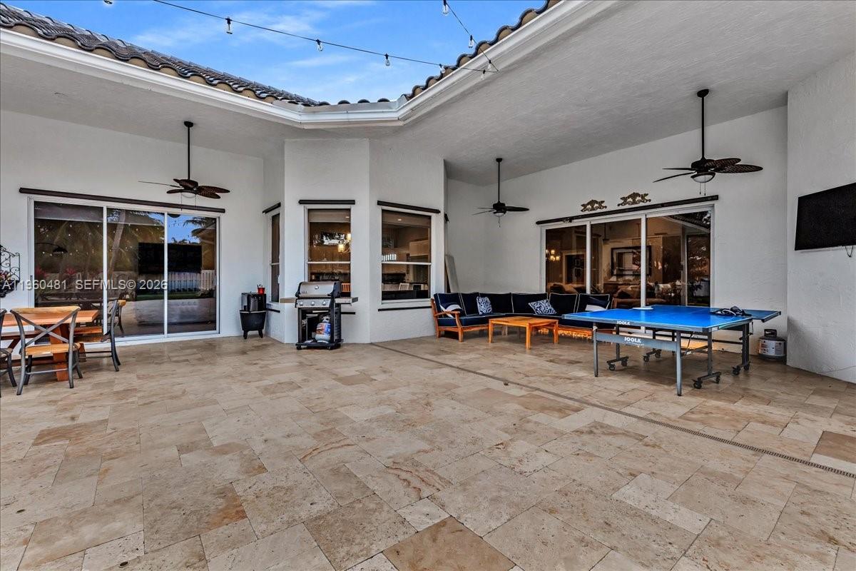 13801 Alexandria Ct