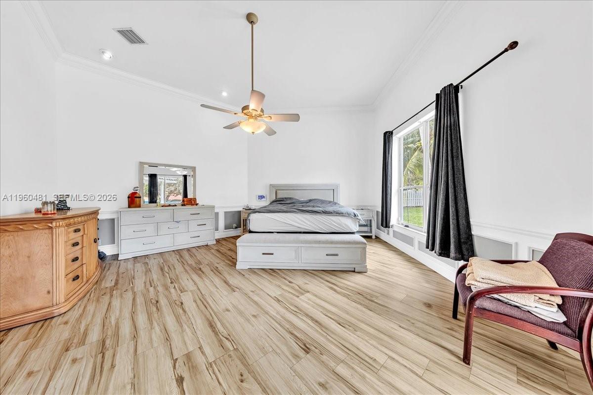13801 Alexandria Ct