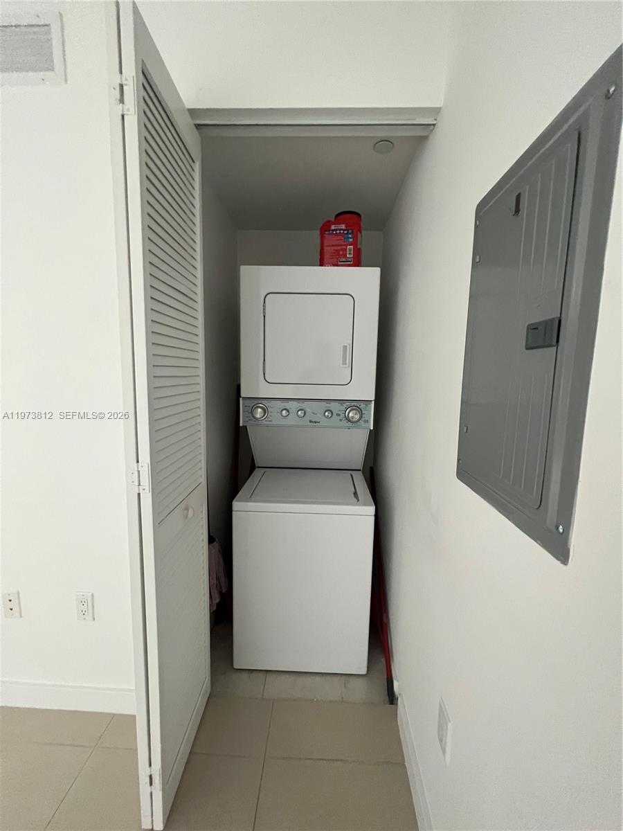 31 SE 6th St # 1604