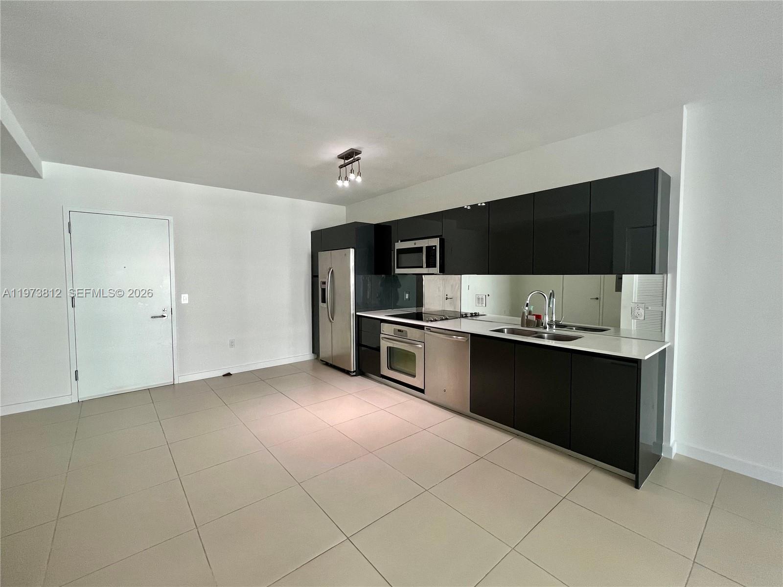 31 SE 6th St # 1604