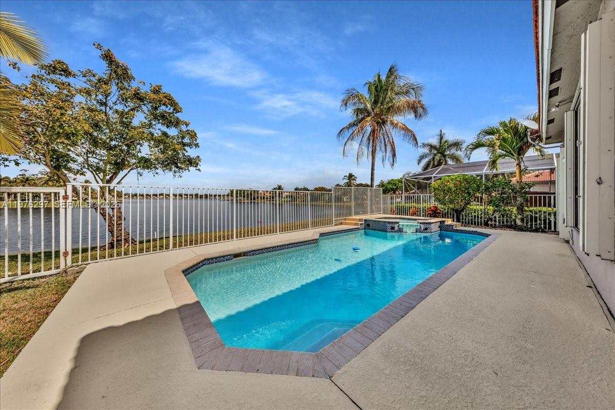 3494 Coco Lake Dr