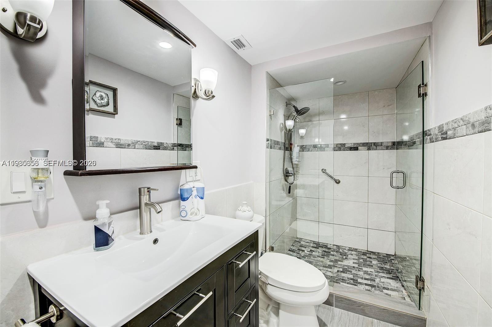 1600 S Ocean Dr # 6H