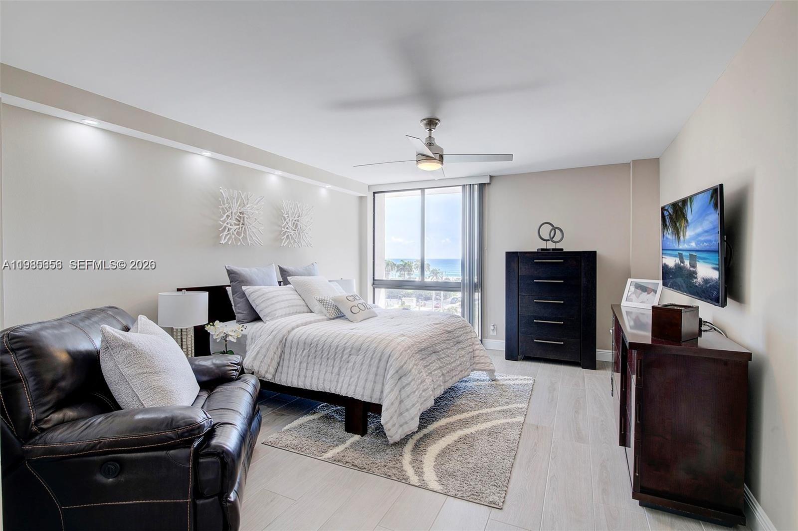 1600 S Ocean Dr # 6H
