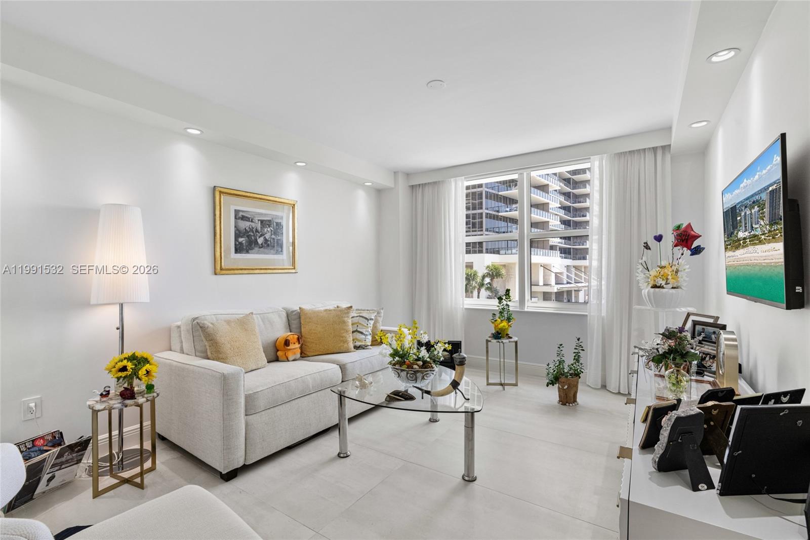 9801 Collins Ave # 5R