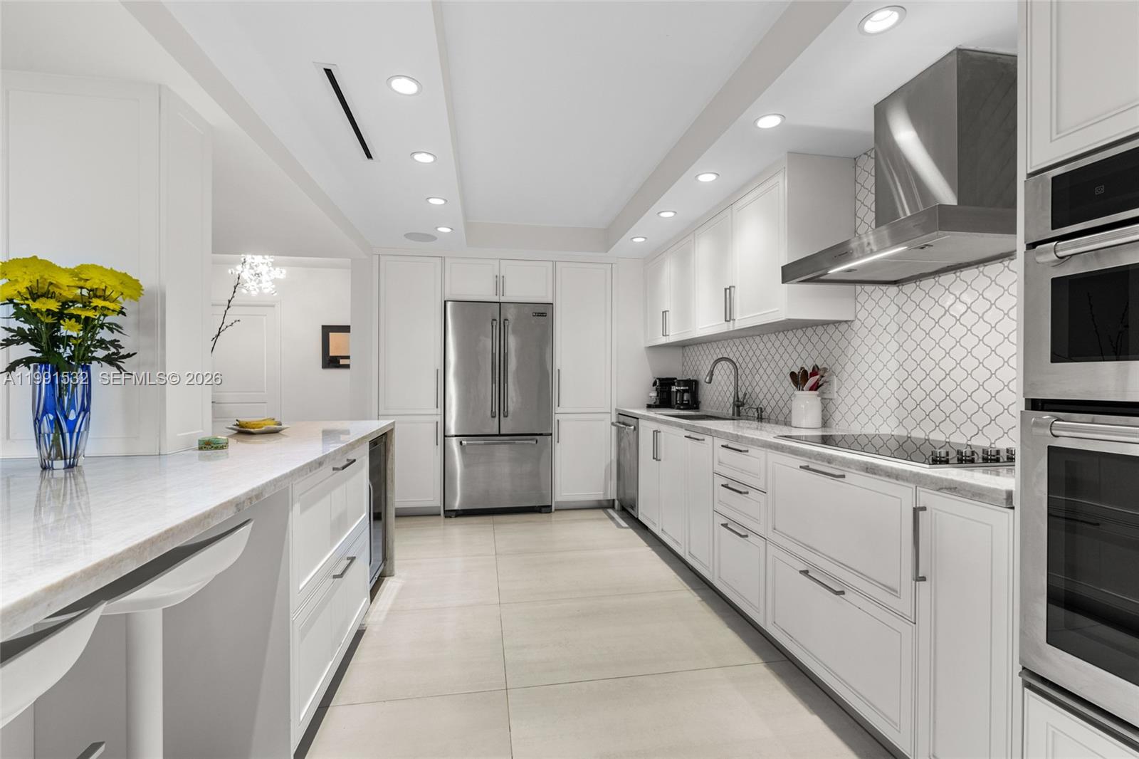 9801 Collins Ave # 5R