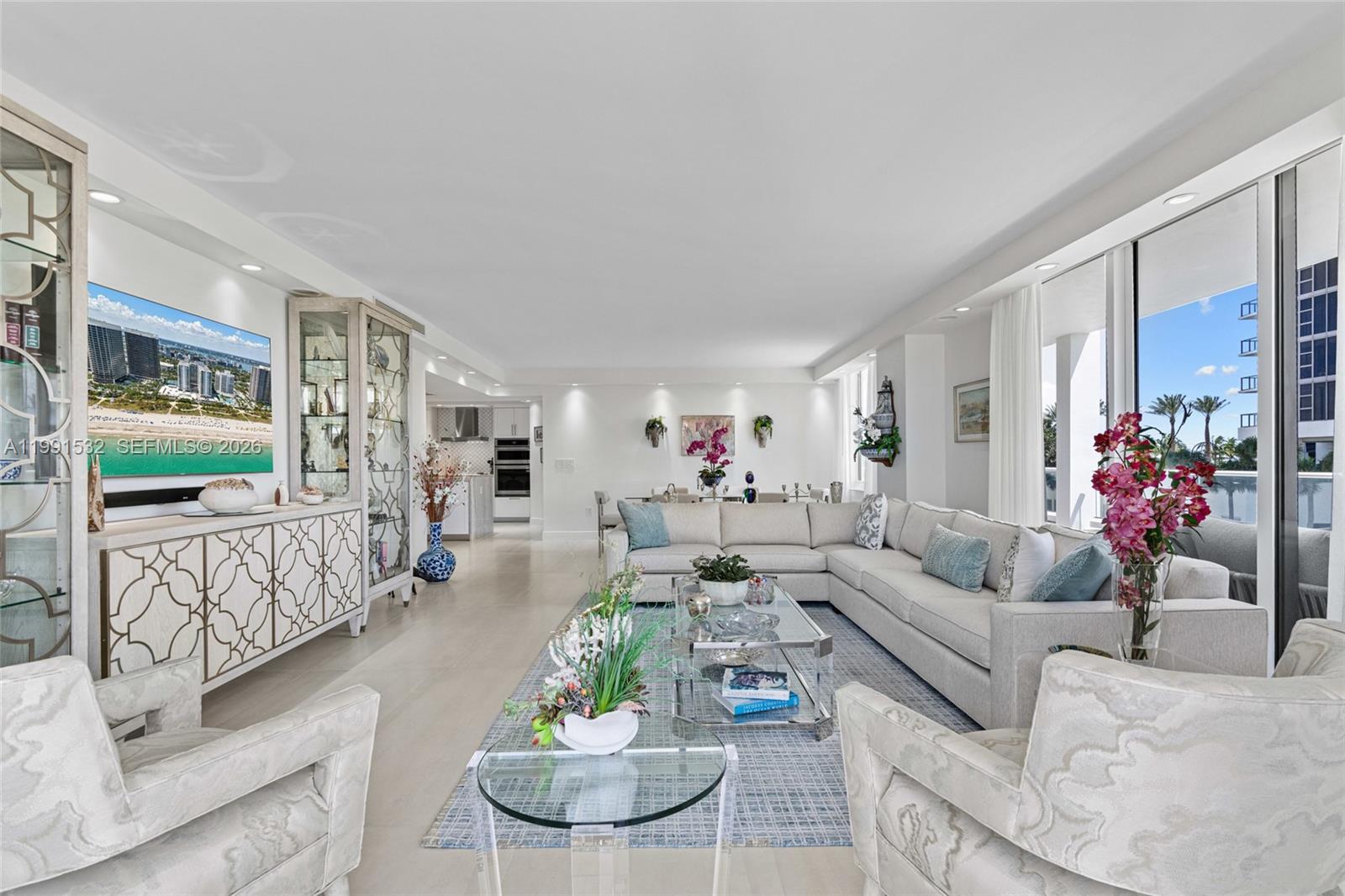 9801 Collins Ave # 5R