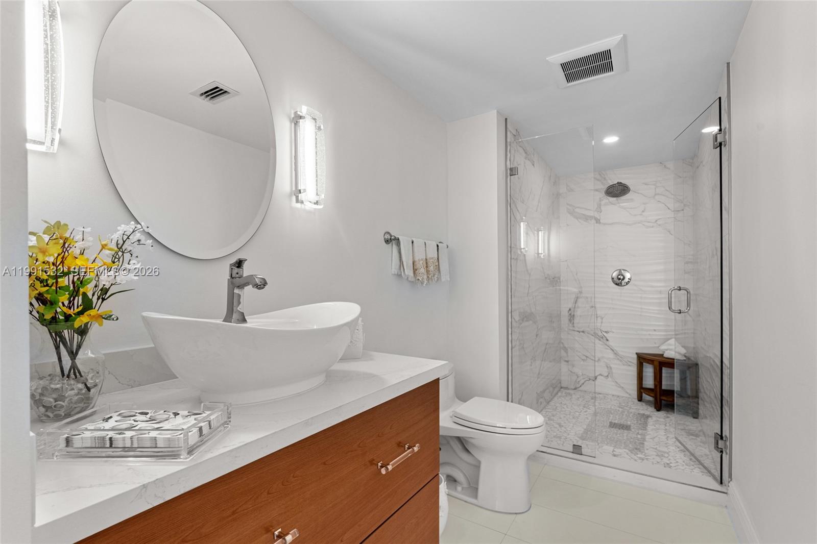 9801 Collins Ave # 5R
