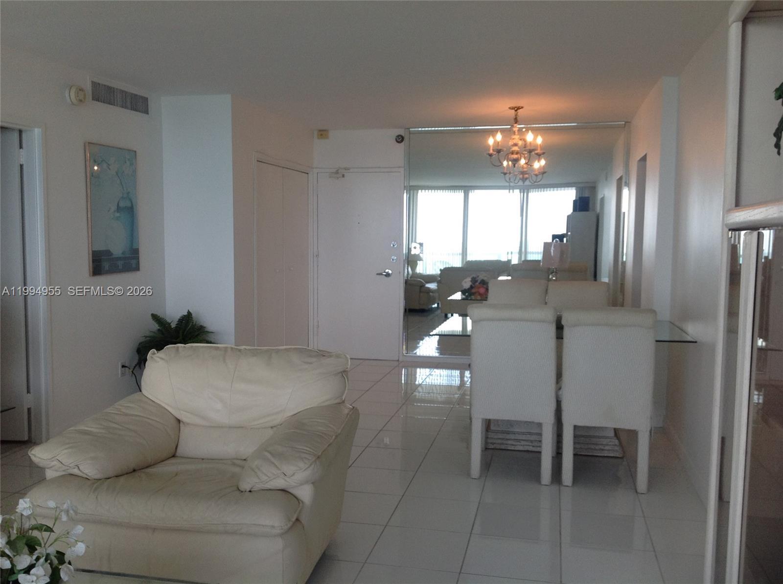 5151 Collins Ave # 1119