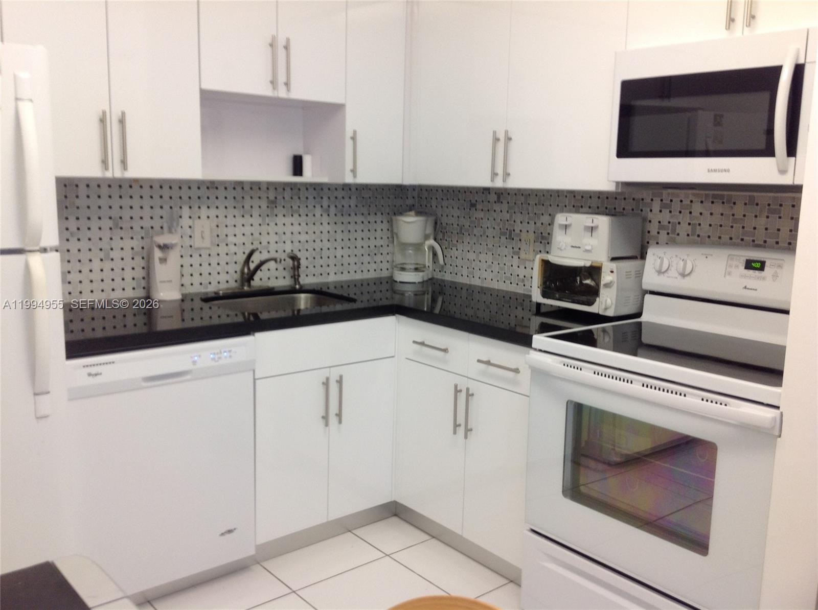 5151 Collins Ave # 1119