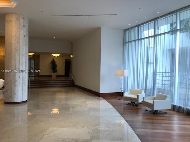 5151 Collins Ave # 1119