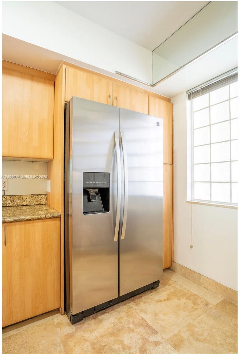 151 Michigan Ave # 533