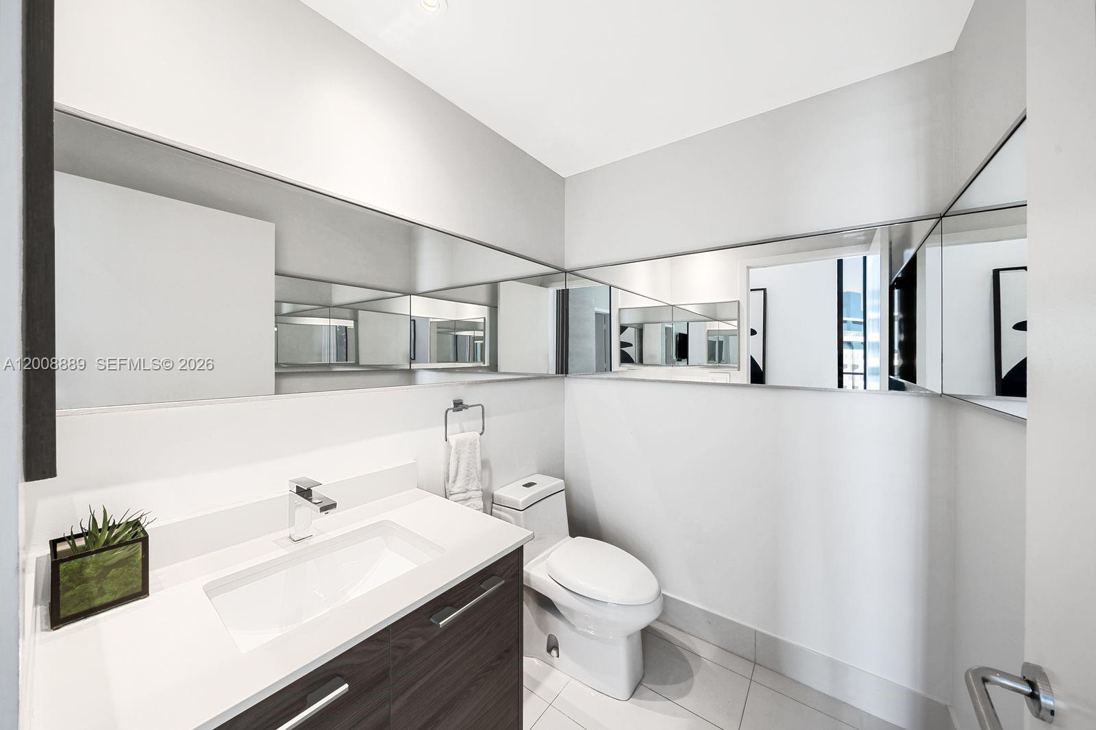 1300 S Miami Ave Unit: UPH4