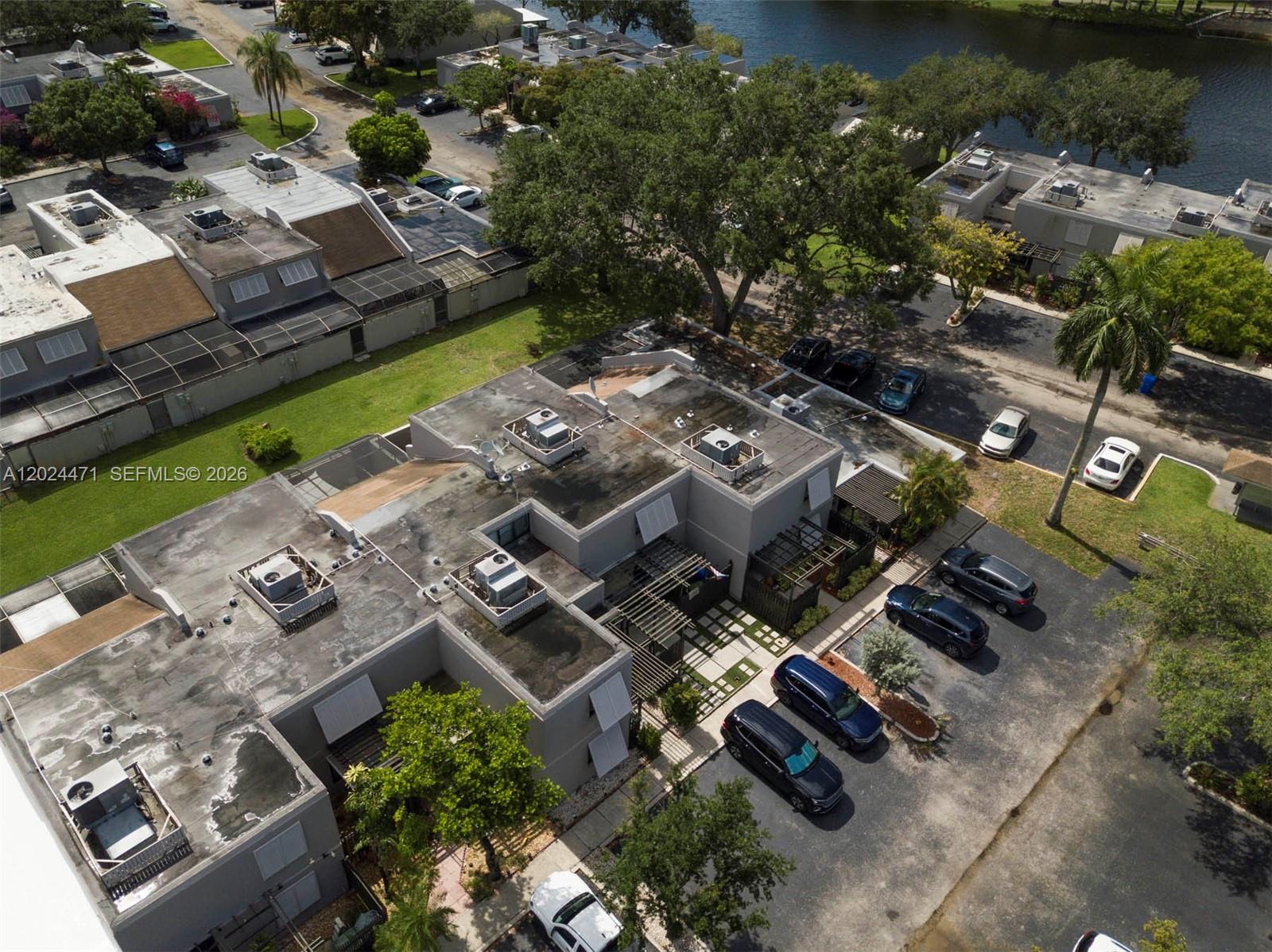 1461 NW 113th Ave