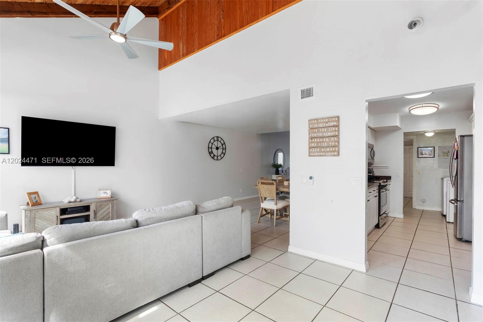 1461 NW 113th Ave