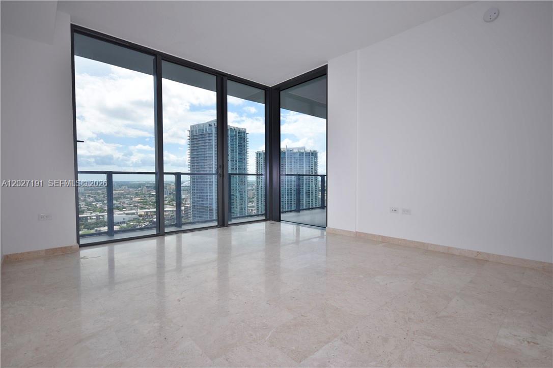 68 SE 6th St # 2812