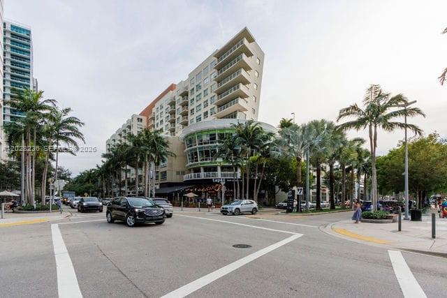 3250 NE 1st Ave # 613