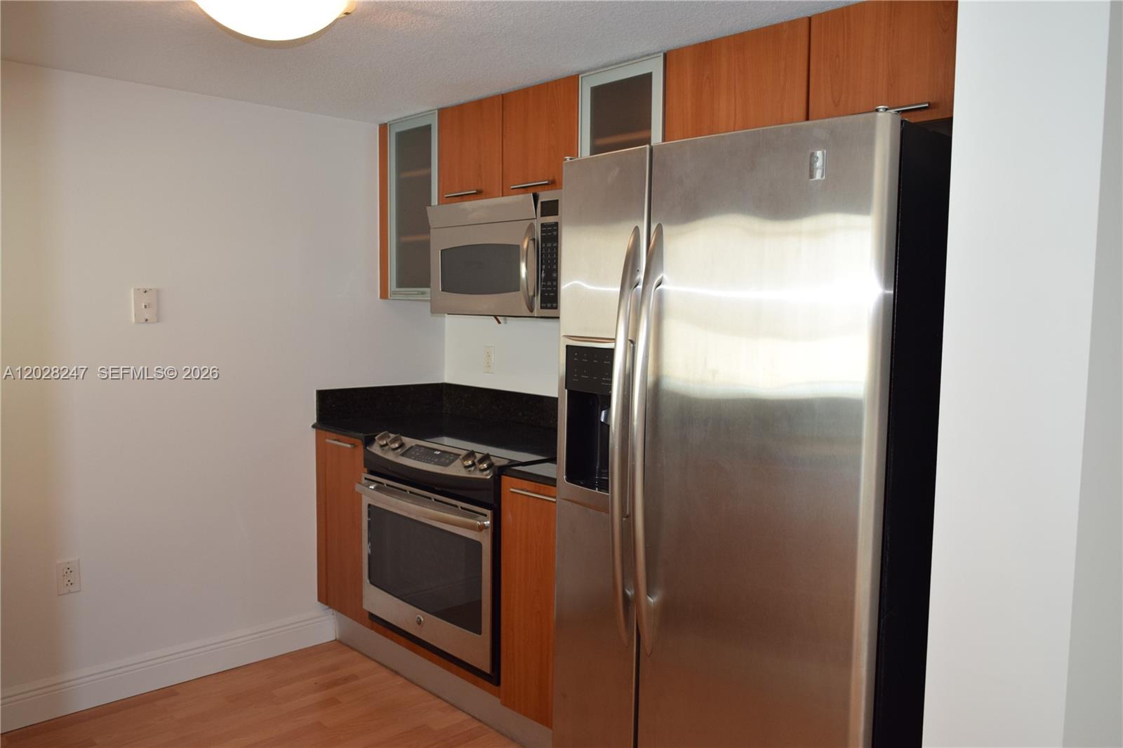 1800 N Bayshore Dr # 2310