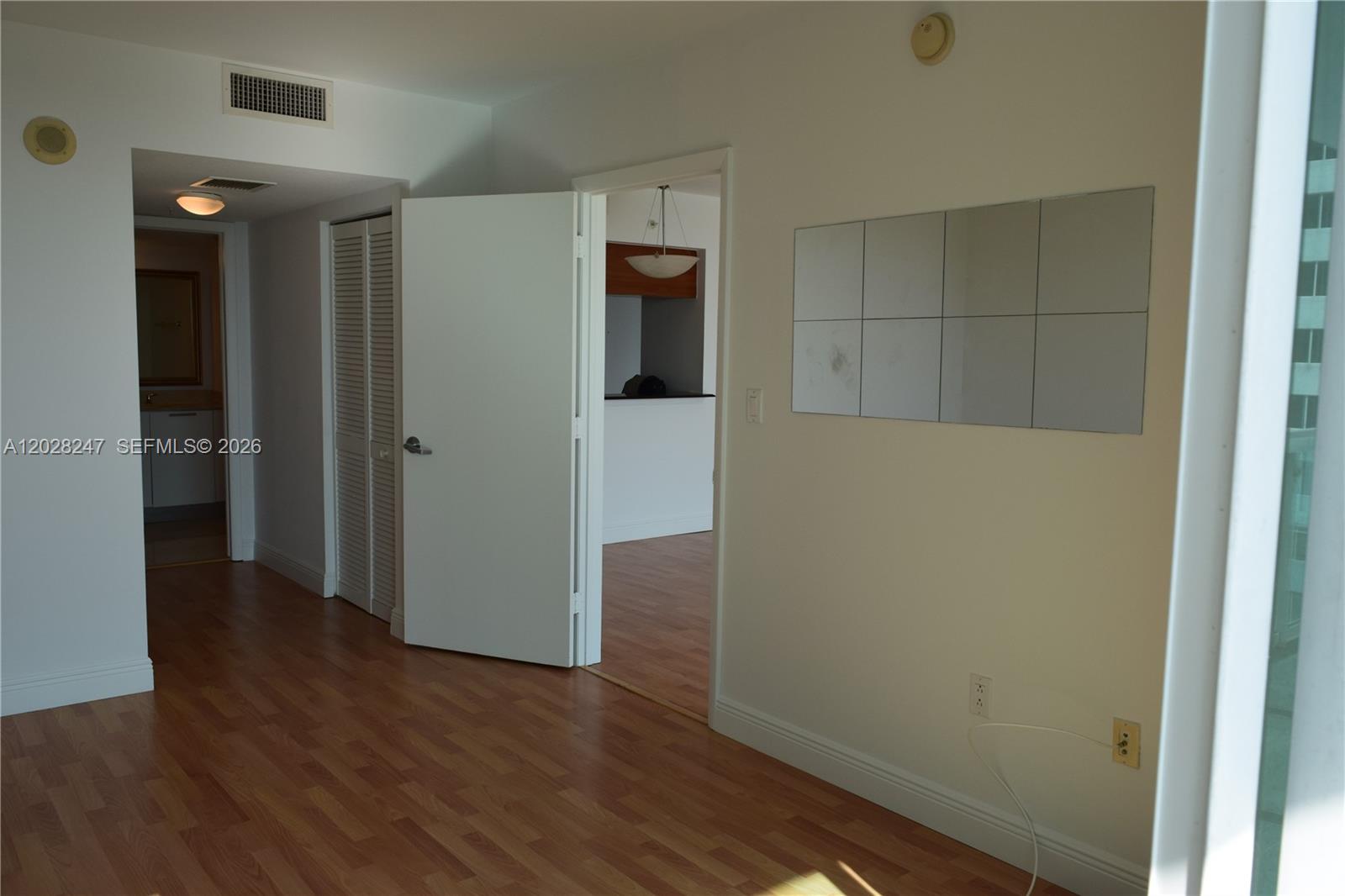1800 N Bayshore Dr # 2310
