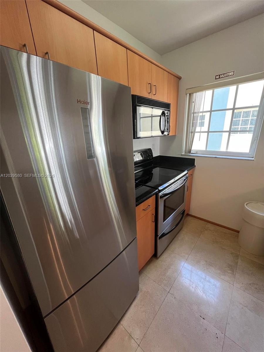 600 Euclid Ave # 5A
