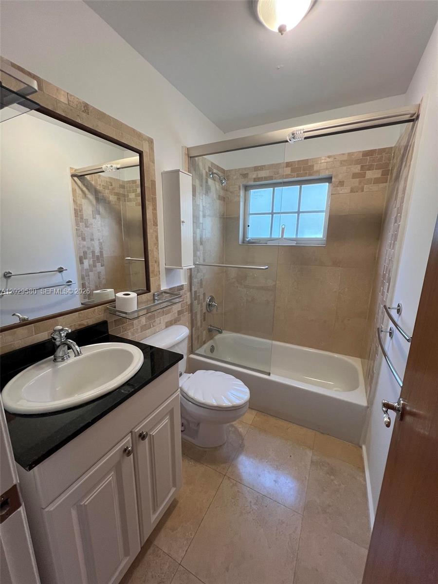 600 Euclid Ave # 5A