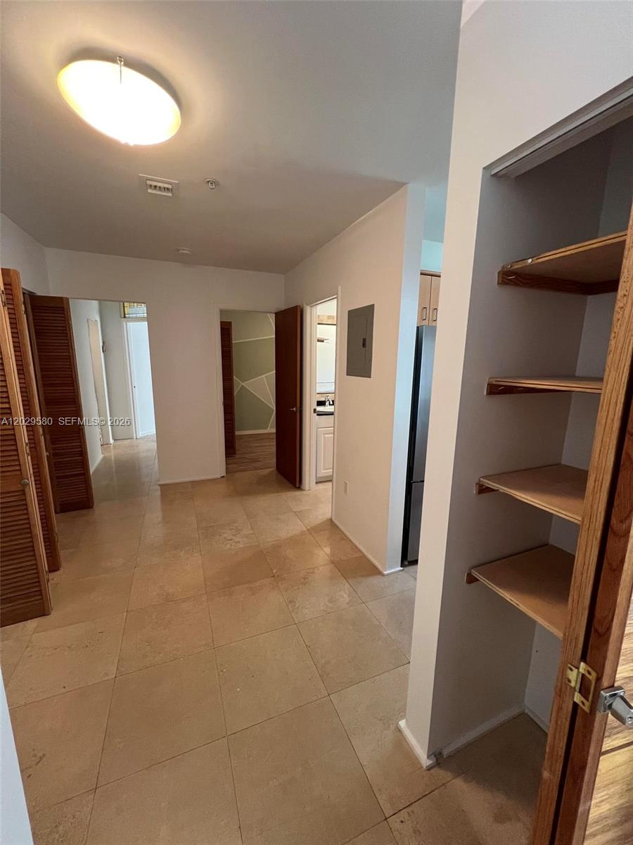 600 Euclid Ave # 5A