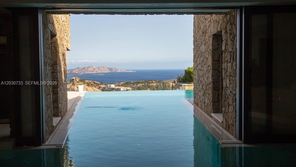 Sardinia Luxury Estate PORTO ROTONDO- Massimiliano Mlekus
