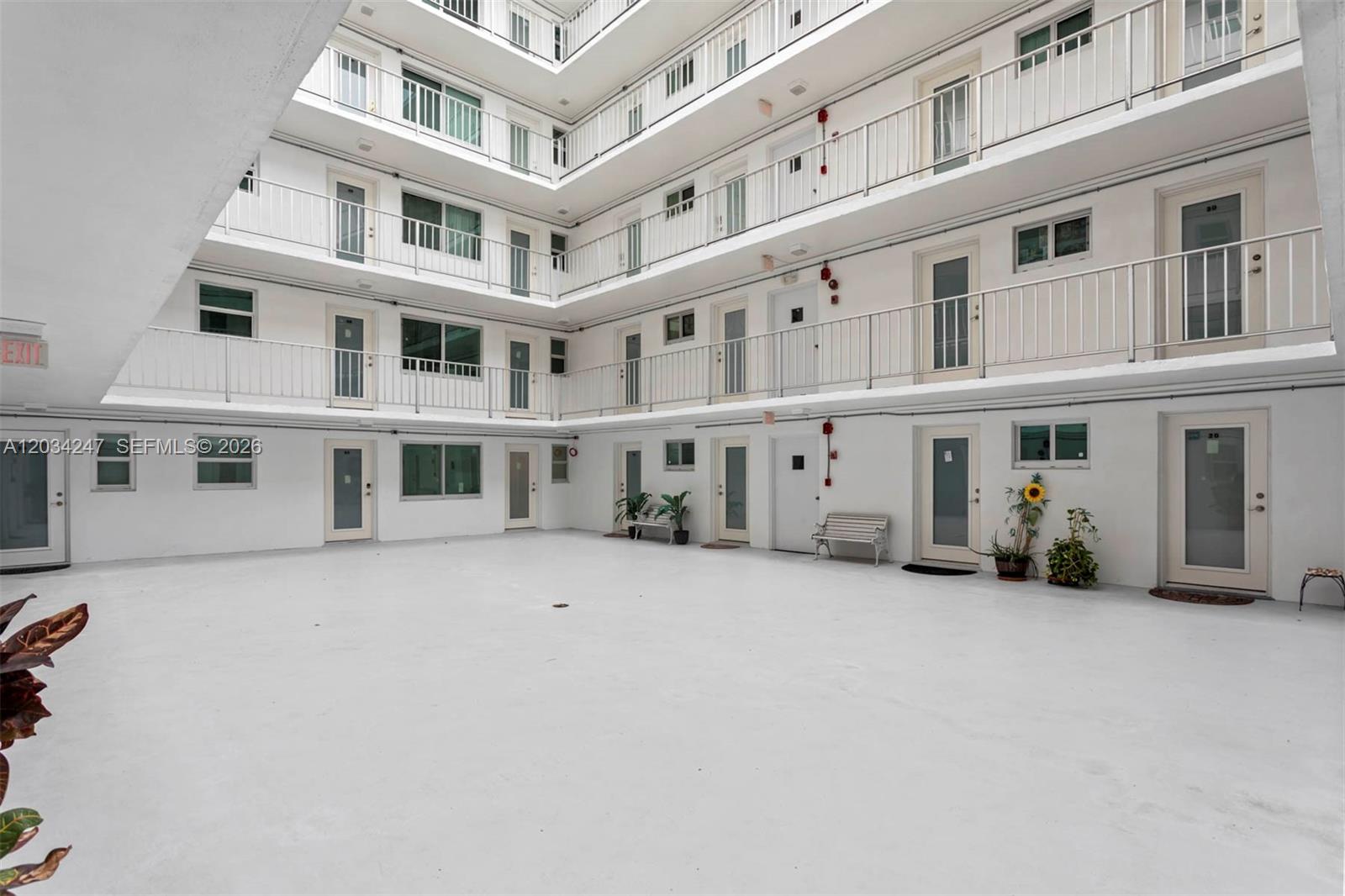1820 James Ave # 2F