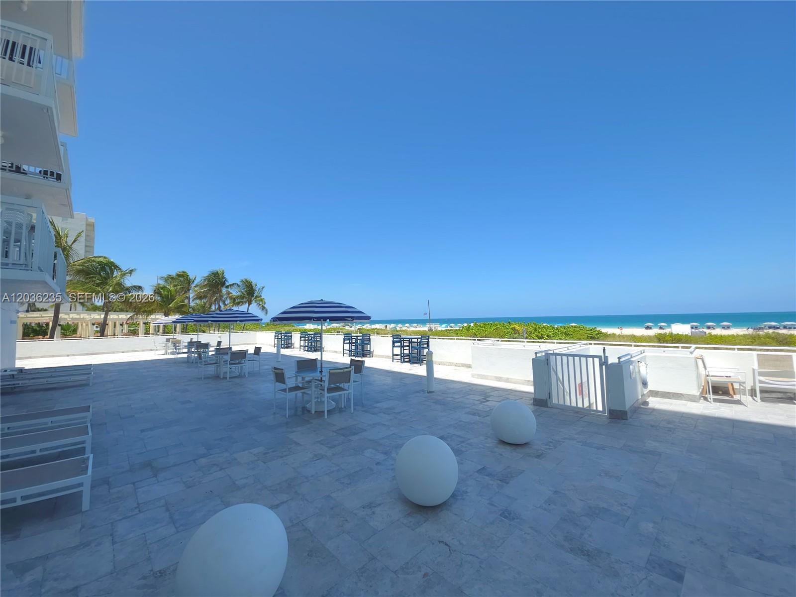 401 Ocean Dr # 304