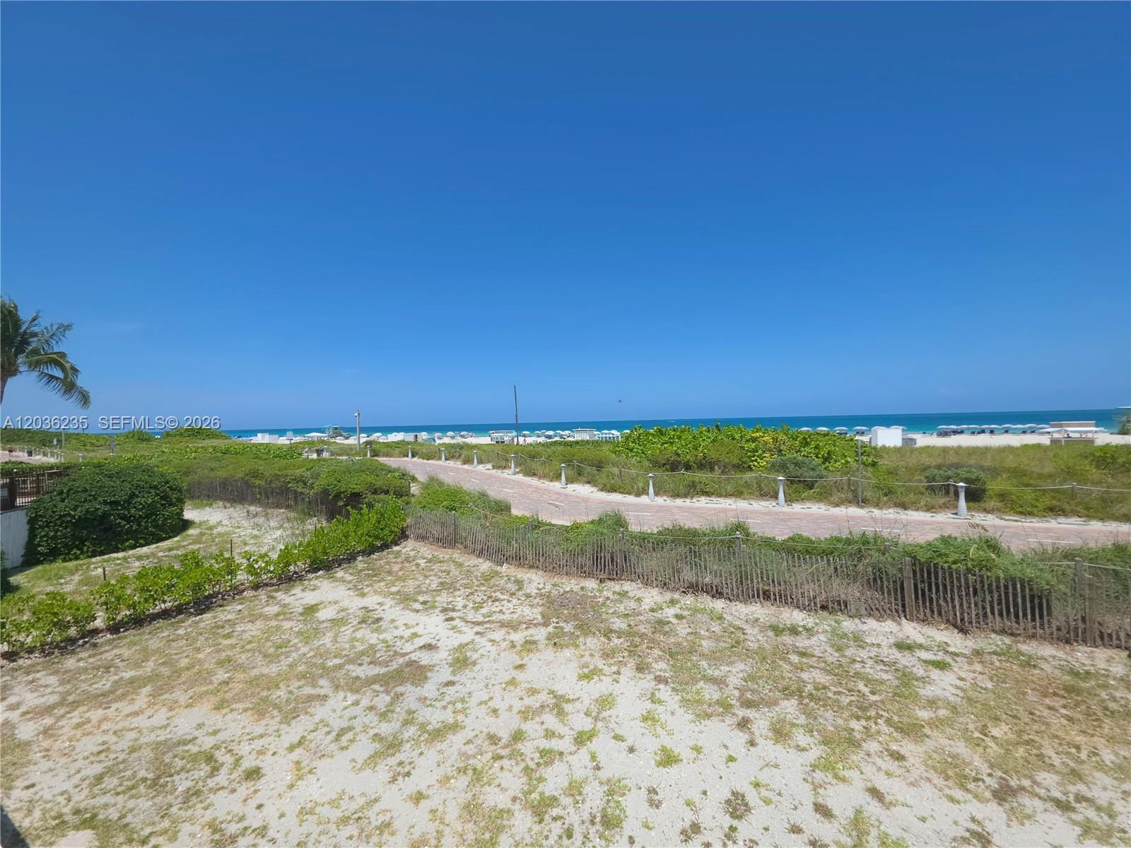401 Ocean Dr # 304