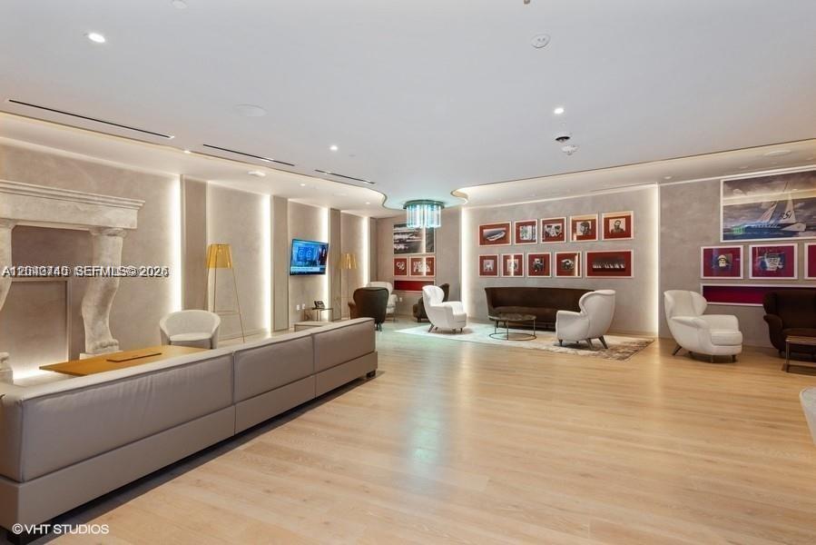 1000 Brickell Plz # 4906