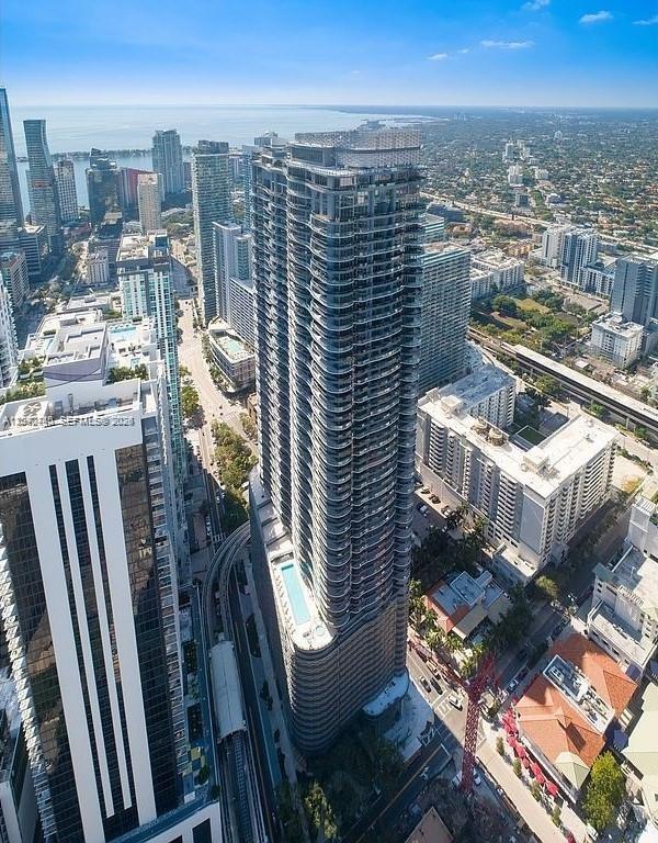 1000 Brickell Plz # 4906