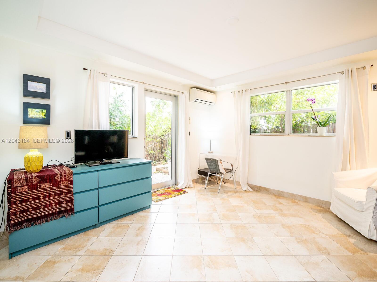 1127 S Meridian Ave # 1127 Unit: 7-1127