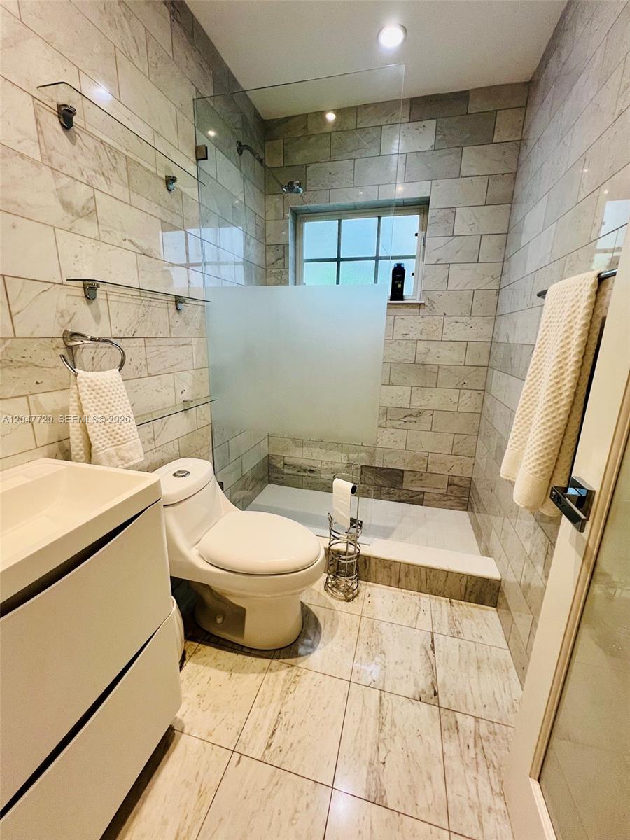 600 Euclid Ave # 5B