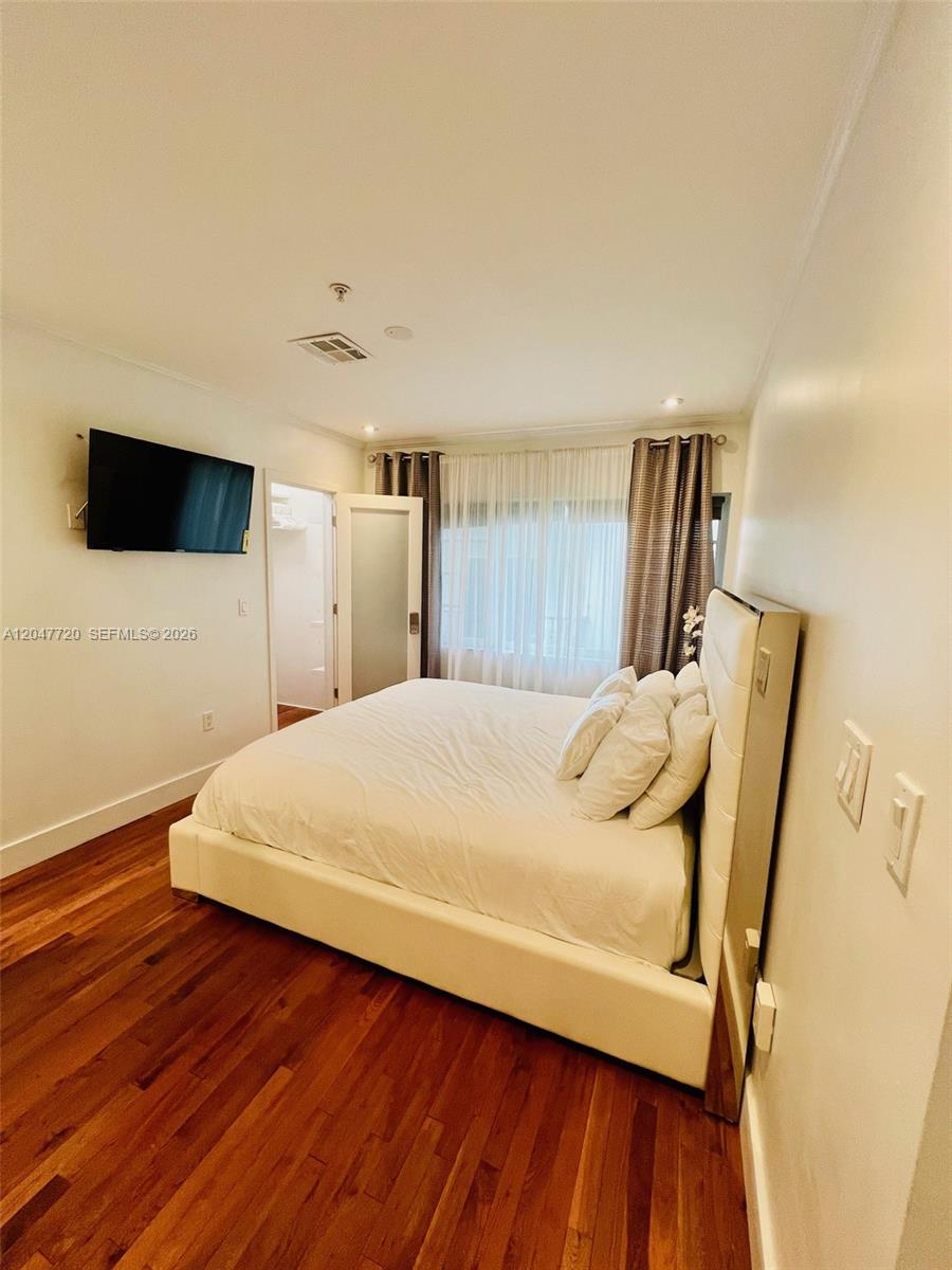 600 Euclid Ave # 5B